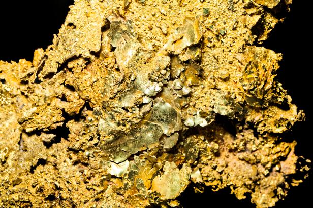 ویژگی های ذخایر طلای اپی ترمال